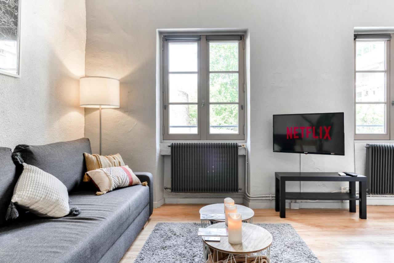Le Cocon / Free Parking / Wifi / Netflix Apartment Carcassonne Luaran gambar